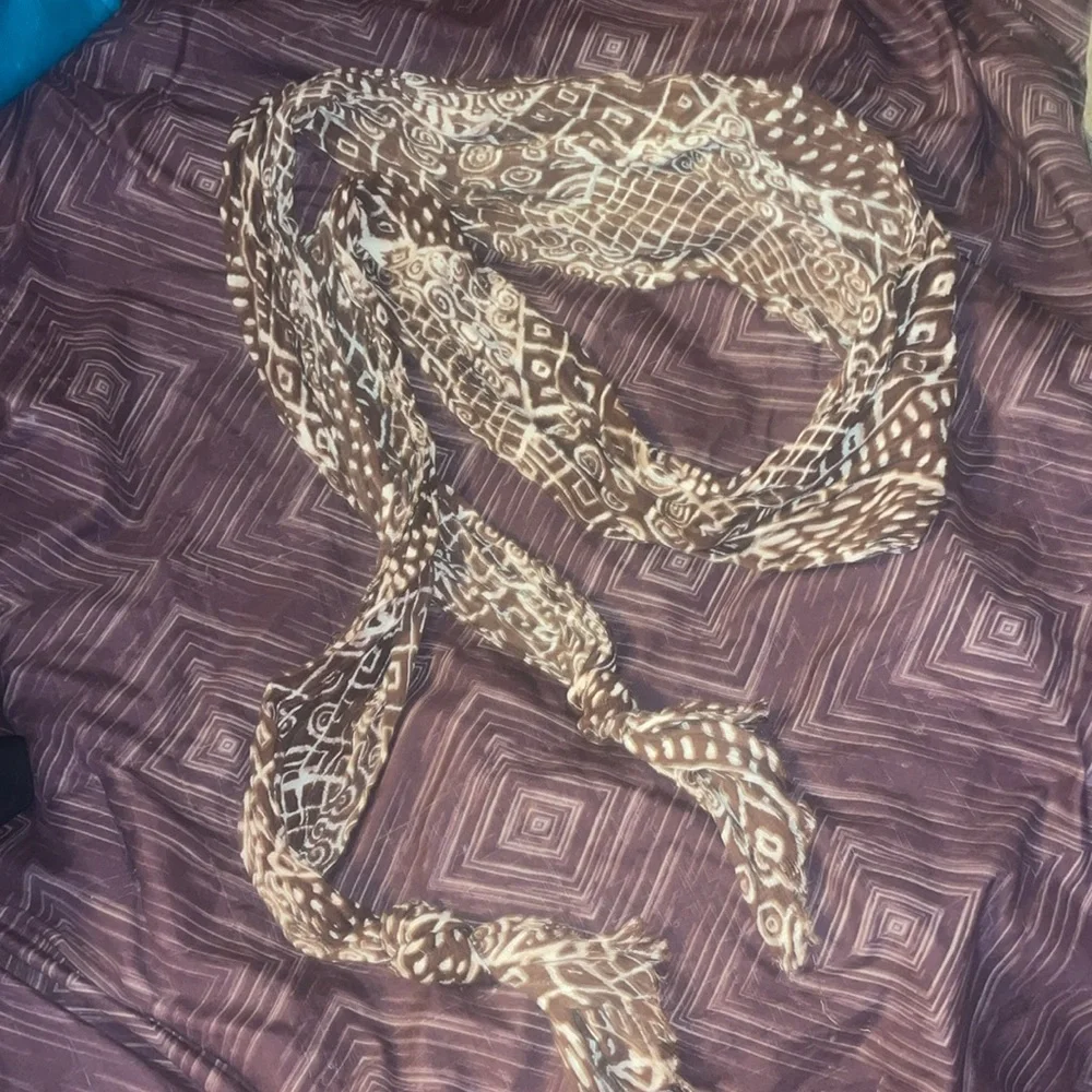 Scarf - Picture 2 of 2